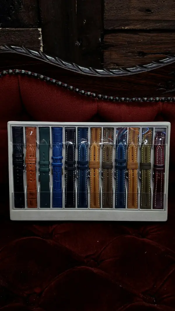 Coloured leather watch straps